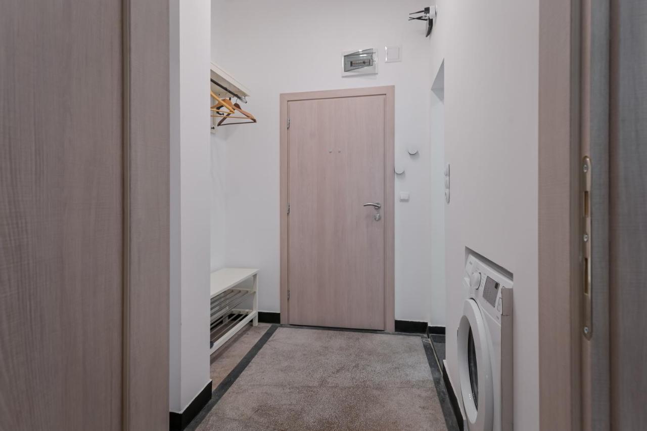 Bright Apartment In The Heart Of The City By Flat Mаnager Σόφια Εξωτερικό φωτογραφία